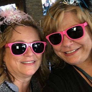 Meet your Posher, Shelley